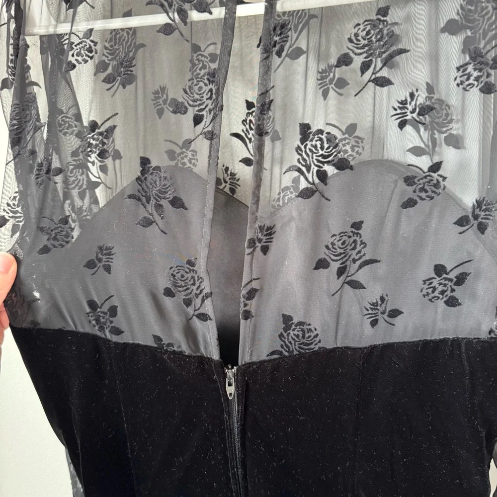 Vintage Niki Black Velvet Floral Dress Size 10 Whimsigoth 80s 90s Prom Sheer - Picture 8 of 13